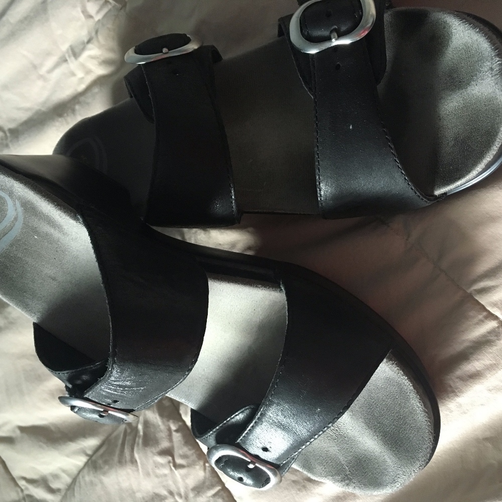 Dansko Black Women's Sandals